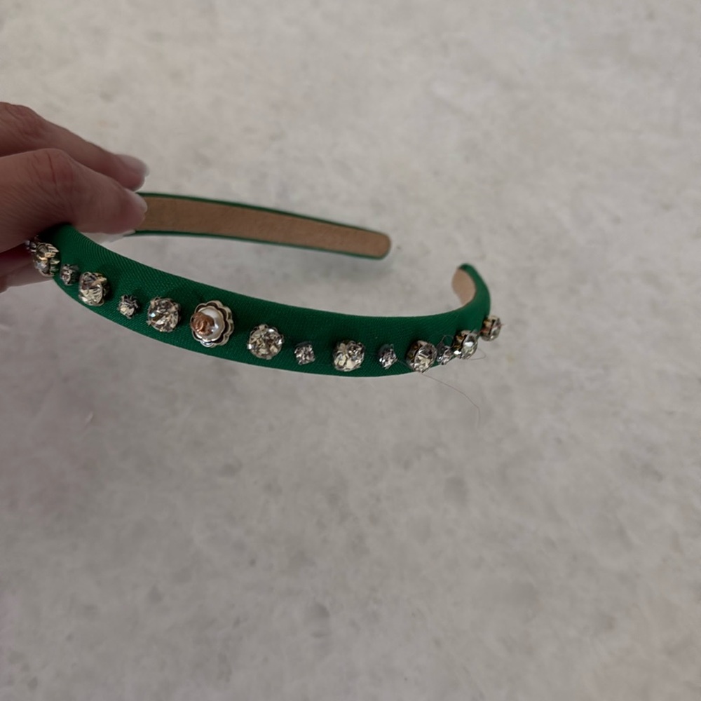 ❣️- - Headband up cycle Chanel button - Picture 2 of 4